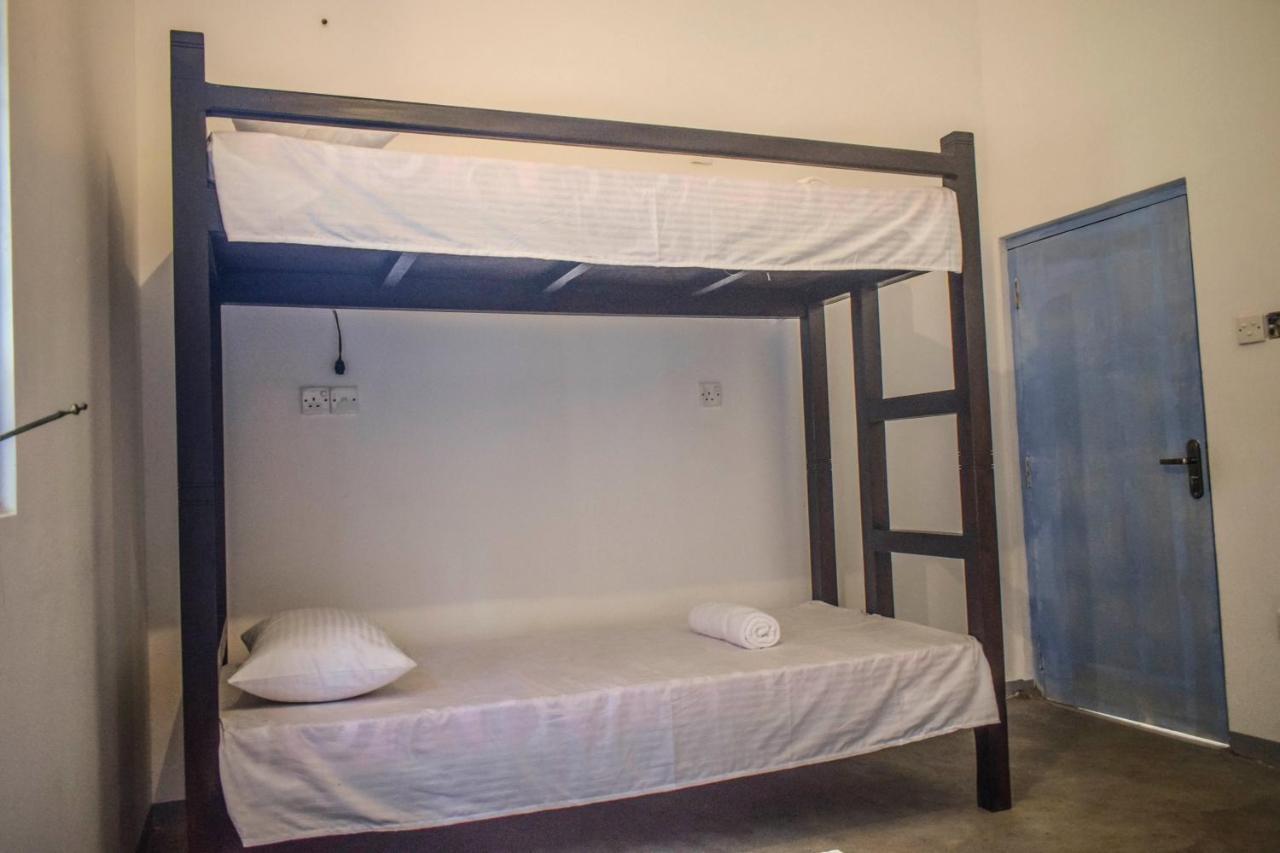 Hostel Bunk 15 Hiriketiya Dikwella Exteriér fotografie